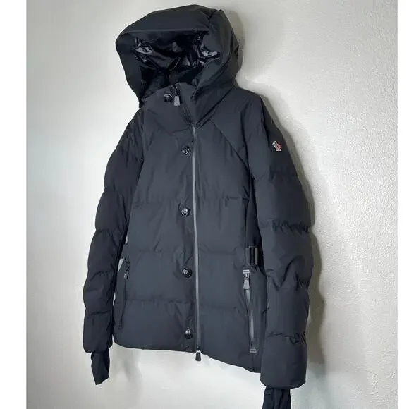 Moncler Guyane Black Down Belted Puffer Zip Jacket 5 / XL